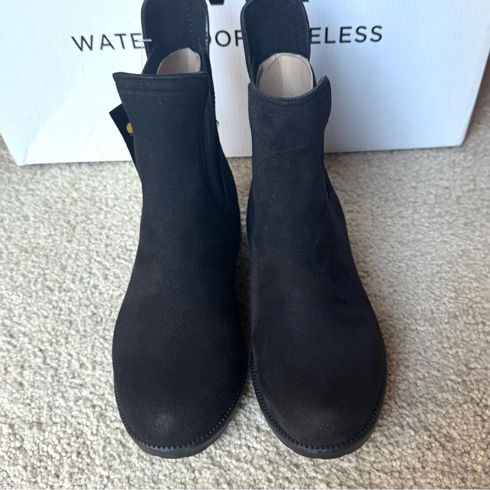 Waterproof Chelsea Ankle Boots Women’s 6